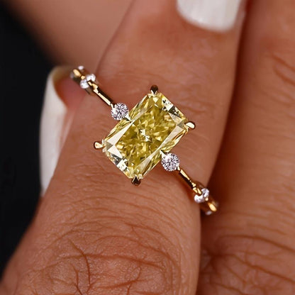 Exquisite Square Ring