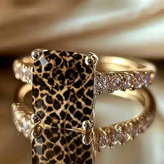 Retro Leopard Square Ring