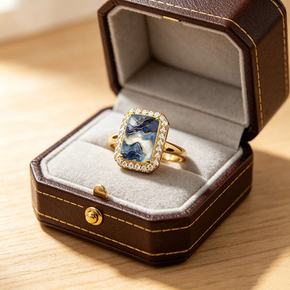 Abstract Wave Rectangle Ring