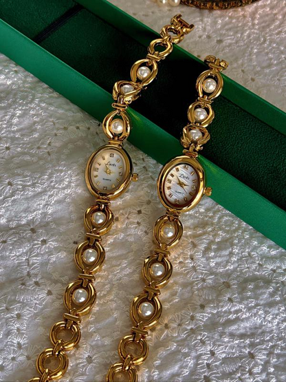 Elegant Pearl Quartz Watch