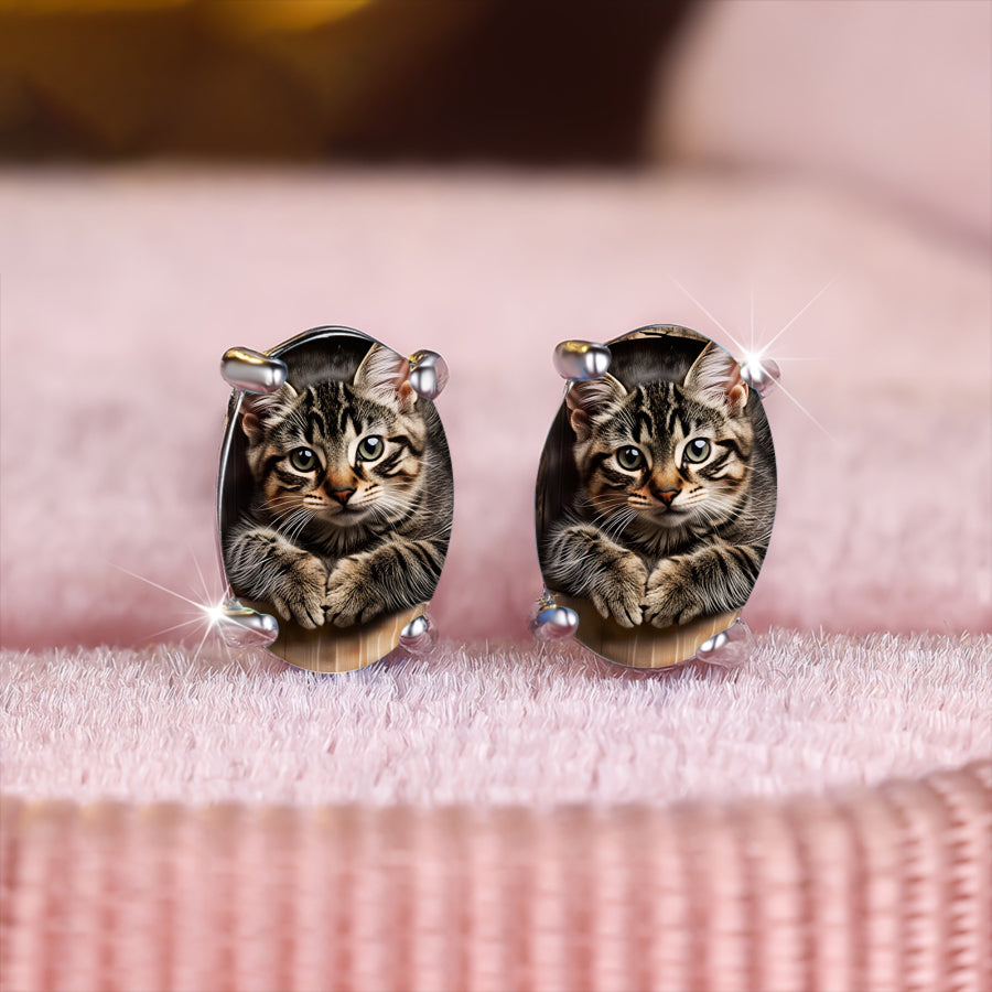 Kitten Oval Earrings