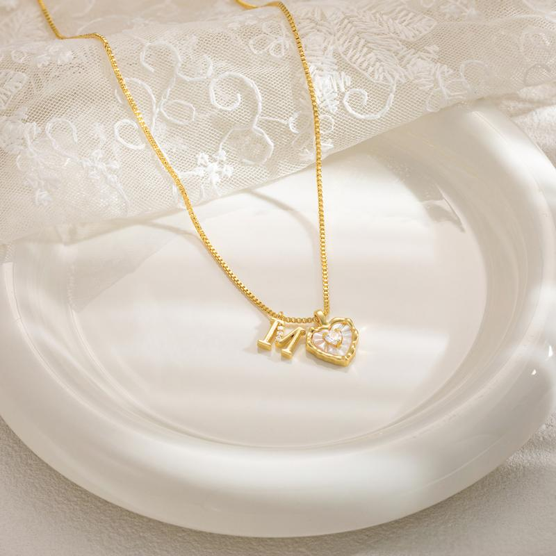 Scalloped Shell Heart Necklace
