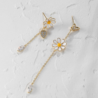Daisy Drop Mismatched Earrings