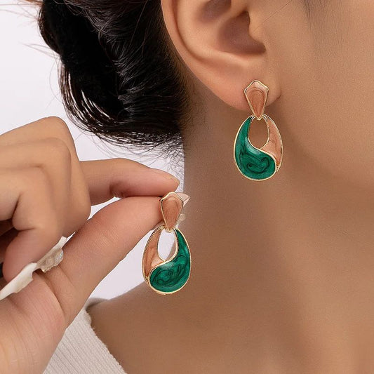 Marbled Teardrop Stud Earrings
