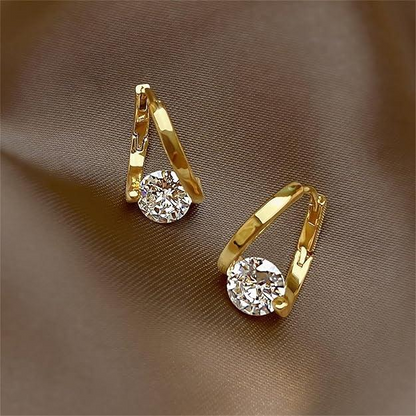 Moissanite 2 Carat Heart Earrings