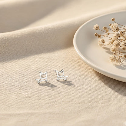 Sitting Cat Stud Earrings