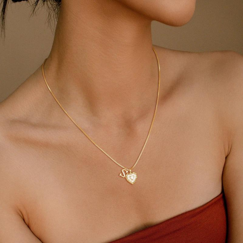 Scalloped Shell Heart Necklace