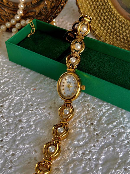 Elegant Pearl Quartz Watch