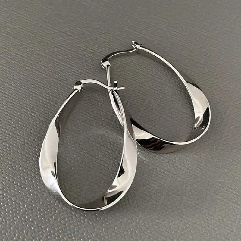 Mobius Twist Hoop Earrings