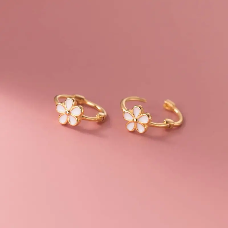 Daisy Flower Hoop Earrings