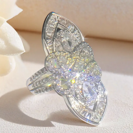 Exquisite Shiny Flower Ring