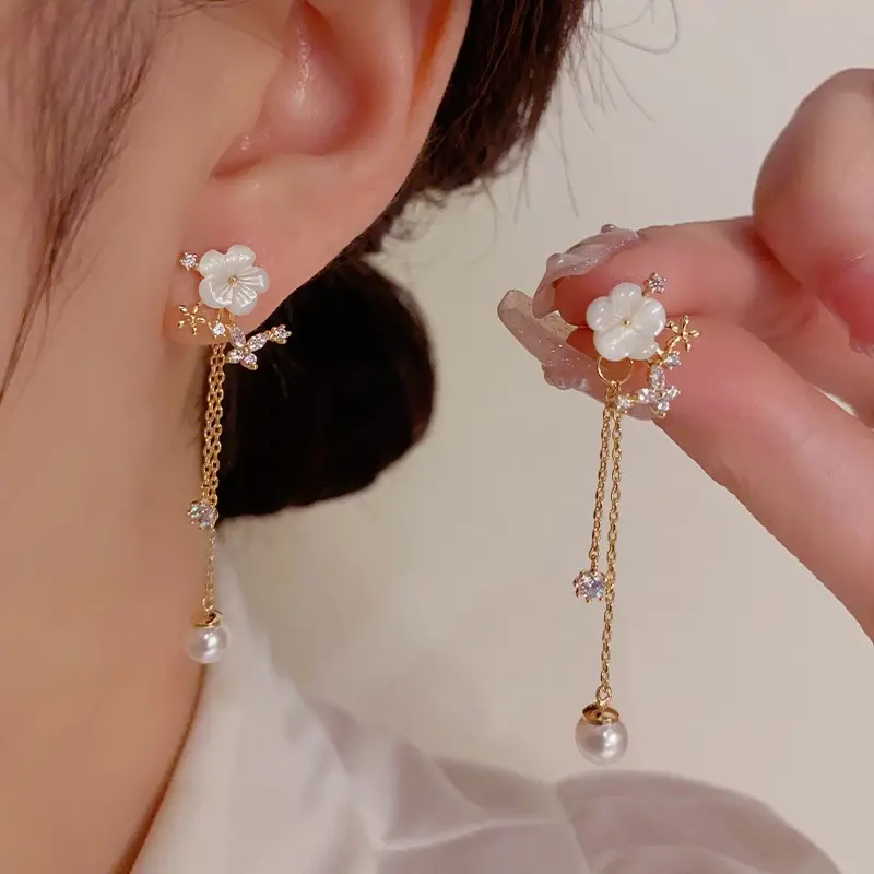 Pearl Flower Tassel Earrings