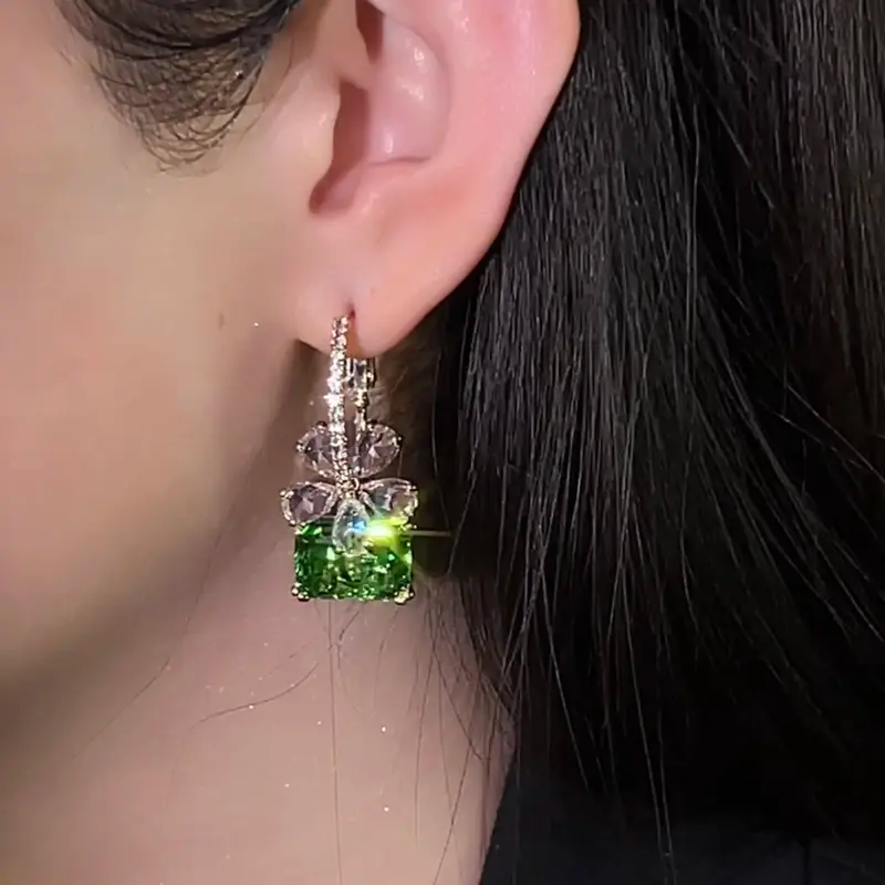 Exquisite Green Floral Earrings