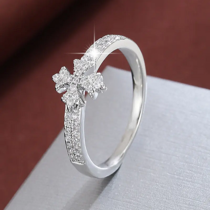 Geometric Cross Ring