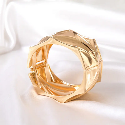 Circular Folded Bracelet