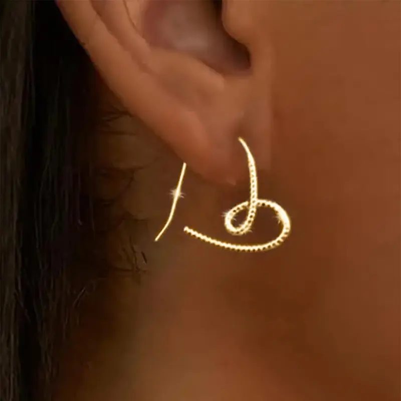 Exquisite Heart Earrings