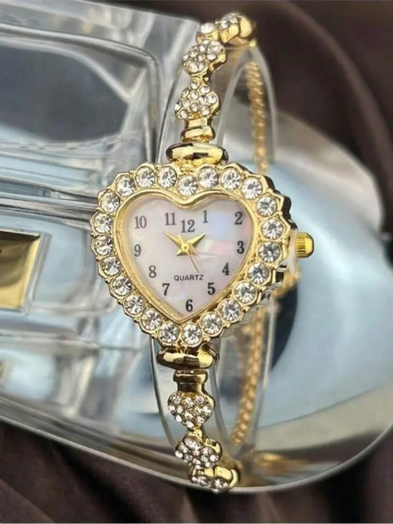 Heart Shaped Rhinestone Quartz Watch