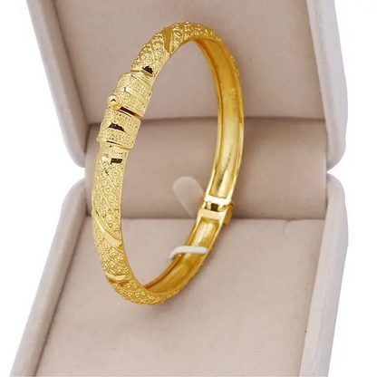4pc Hollow Bangle Stack