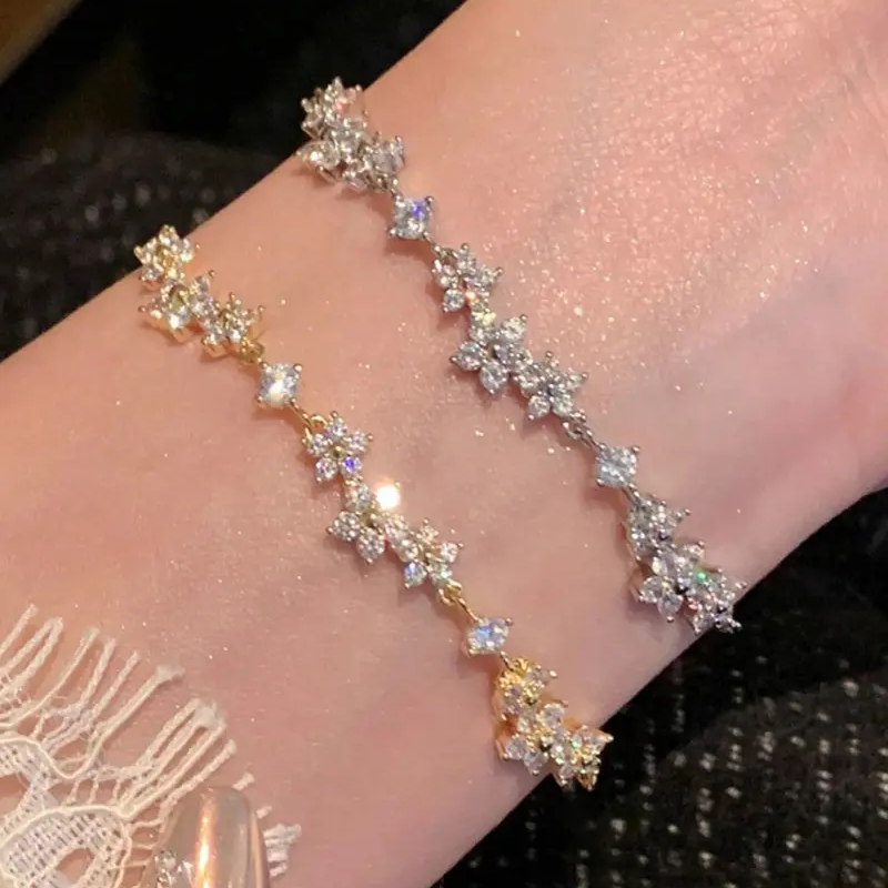 Adjustable Zircon Flower Bracelet