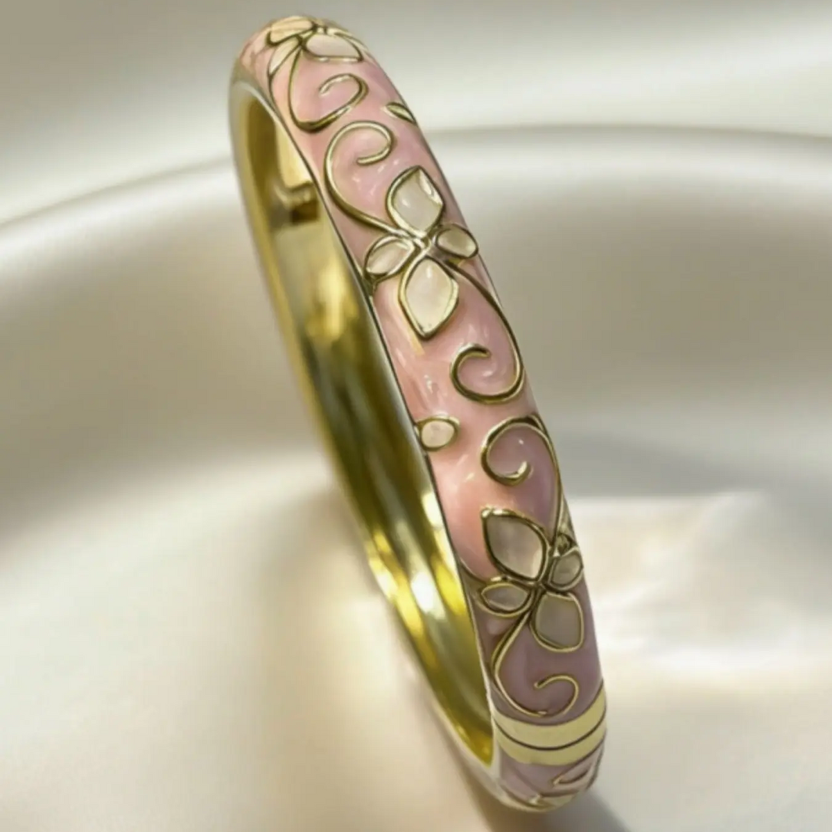 Dripping Floral Bangle