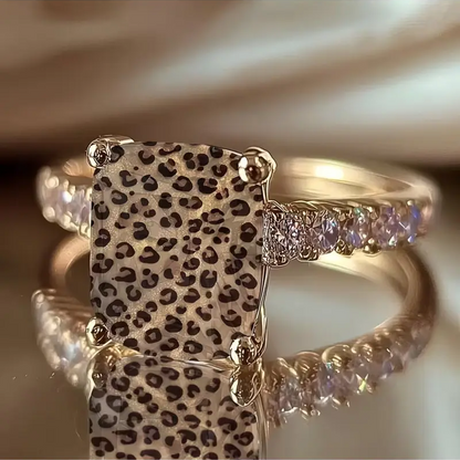 Leopard Square Ring