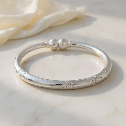Exquisite Floral Bangle