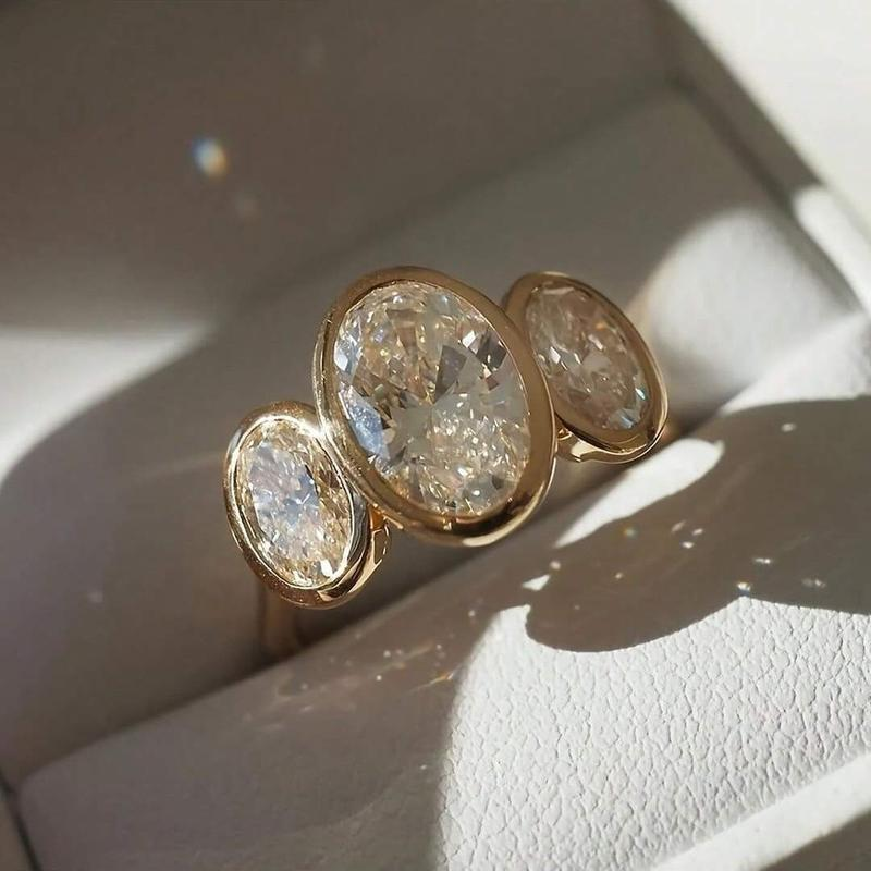 Oval Diamond Ring