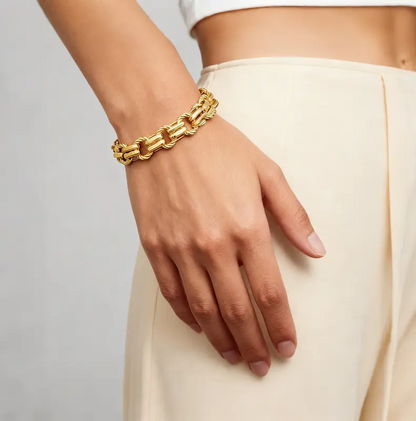 Trendy Retro Bracelet