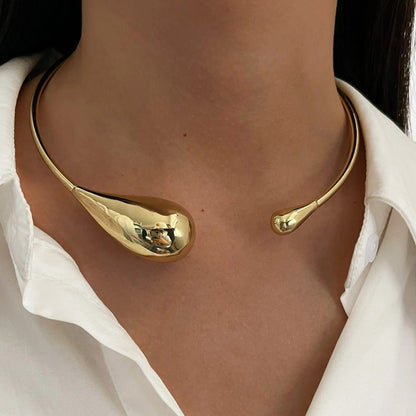 Chunky Water Drop Open Necklace