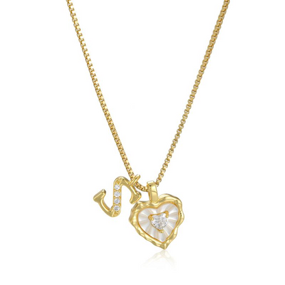 Scalloped Shell Heart Necklace