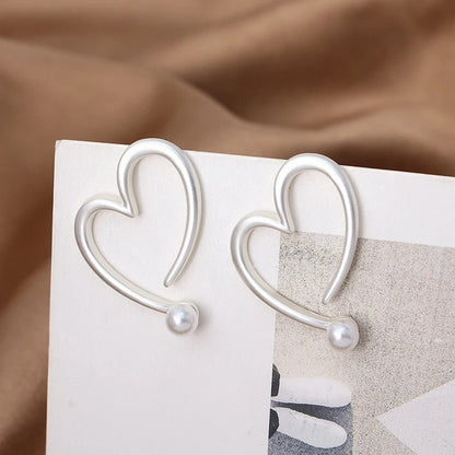 Open Heart Wire Pearl Stud Earrings