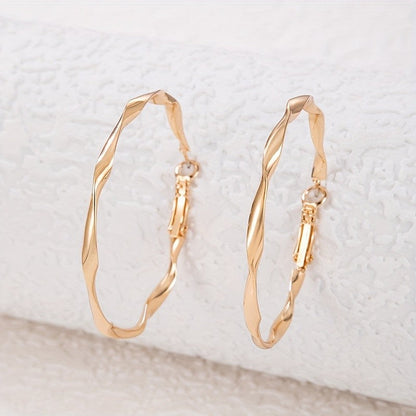 Twisted Circle Hoop Earrings