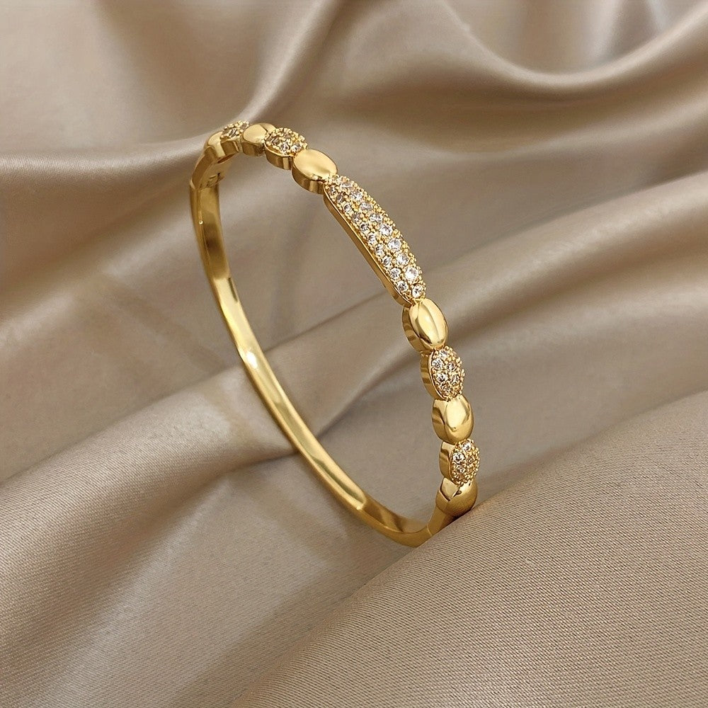 Crystal Oval Link Bracelet
