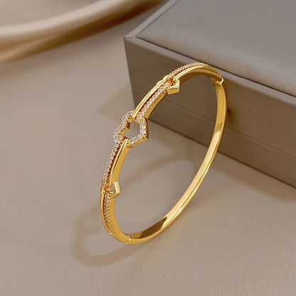 Crystal Heart Link Bracelet